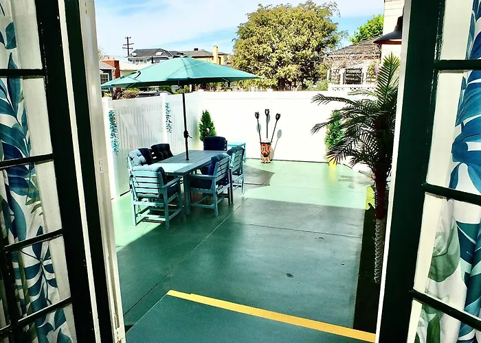 Walk To Beach Tropical Patio Sleeps 5